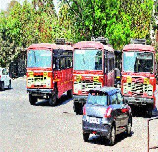 ST Depot unsafe | एसटीचे आगार असुरक्षित ST Depot unsafe | एसटीचे आगार असुरक्षित