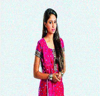 Accident on the set of 'Lake my dear' | ‘लेक माझी लाडकी’च्या सेटवर अपघात Accident on the set of 'Lake my dear' | ‘लेक माझी लाडकी’च्या सेटवर अपघात