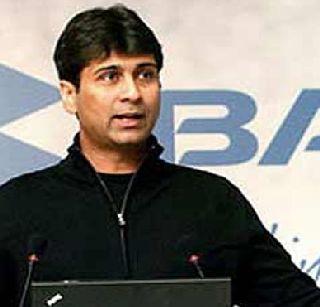 Nababandi has many jobs, the vehicle industry also hit the bus | नोटाबंदीने अनेकांचे रोजगार गेले, वाहन उद्योगालाही बसला फटका Nababandi has many jobs, the vehicle industry also hit the bus | नोटाबंदीने अनेकांचे रोजगार गेले, वाहन उद्योगालाही बसला फटका