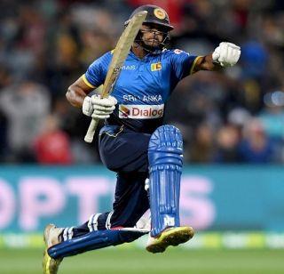 Sri Lanka also won the series of fishes, Australia series | श्रीलंकेने ऑस्ट्रेलियाला चारली धूळ, मालिकाही जिंकली Sri Lanka also won the series of fishes, Australia series | श्रीलंकेने ऑस्ट्रेलियाला चारली धूळ, मालिकाही जिंकली