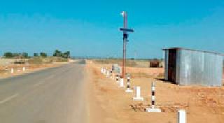 CCTV eye on smuggling of sand in Sironchat | सिरोंचात रेती तस्करीवर सीसीटीव्हीची नजर