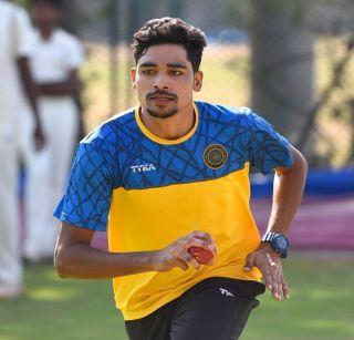 IPL10 - Mohammad Siraj: 500 to 2.3 million! | IPL10 - मोहम्मद सिराज: 500 रुपये ते 2.3 कोटी! IPL10 - Mohammad Siraj: 500 to 2.3 million! | IPL10 - मोहम्मद सिराज: 500 रुपये ते 2.3 कोटी!