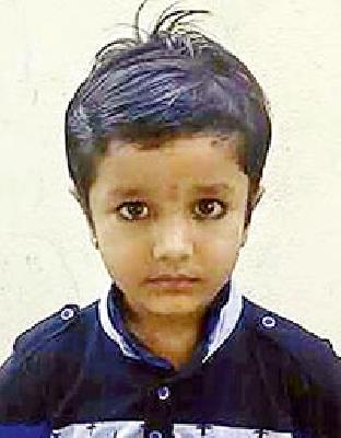 Accident in the district | जिल्ह्यात अपघातवार Accident in the district | जिल्ह्यात अपघातवार