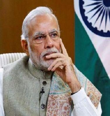 Continue the government's way through the wrong way | सरकारची चुकीच्या मार्गाने वाटचाल सुरू