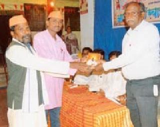 Development of villages possible by the views of the nationalities! | राष्ट्रसंतांच्या विचारानेच गावांचा विकास शक्य! Development of villages possible by the views of the nationalities! | राष्ट्रसंतांच्या विचारानेच गावांचा विकास शक्य!