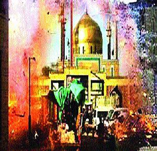 The excavated pitchers for another! | दुसऱ्यासाठी खोदलेला खड्डाच पाकला भोवला! The excavated pitchers for another! | दुसऱ्यासाठी खोदलेला खड्डाच पाकला भोवला!