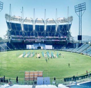 Pakistan's world record was broken by India in the first Test | पहिल्या कसोटीतच भारताने मोडला पाकचा वर्ल्ड रेकॉर्ड Pakistan's world record was broken by India in the first Test | पहिल्या कसोटीतच भारताने मोडला पाकचा वर्ल्ड रेकॉर्ड