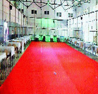 The attention of everyone in the meeting of Baramati | बारामतीतील निकालाकडे सर्वांचे लक्ष The attention of everyone in the meeting of Baramati | बारामतीतील निकालाकडे सर्वांचे लक्ष