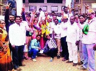 Maqapa domination in Surgana taluka | सुरगाणा तालुक्यात माकपाचे वर्चस्व Maqapa domination in Surgana taluka | सुरगाणा तालुक्यात माकपाचे वर्चस्व