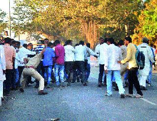 A violent turn of the crowd during the counting of votes in Panchavati | पंचवटीत मतमोजणी दरम्यान जमावाला हिंसक वळण