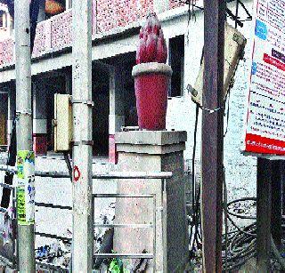 Conspiracy to build a memorial of freedom fighters | स्वातंत्र्य सैनिकांचे स्मारक उभारण्यातही कंजुषी Conspiracy to build a memorial of freedom fighters | स्वातंत्र्य सैनिकांचे स्मारक उभारण्यातही कंजुषी