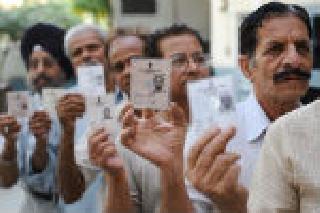 Solapur Election: Congress retains control in Akkalkot | सोलापूर इलेक्शन : अक्कलकोटमध्ये काँग्रेसचा दबदबा कायम