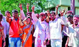 Success of Shivsena strategists | शिवसेनेच्या डावपेचांना यश