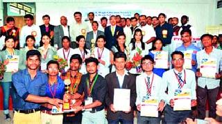 Project Presentation Competition on behalf of Tiger Techniketan | वाघ तंत्रनिकेतनच्या वतीने प्रकल्प सादरीकरण स्पर्धा