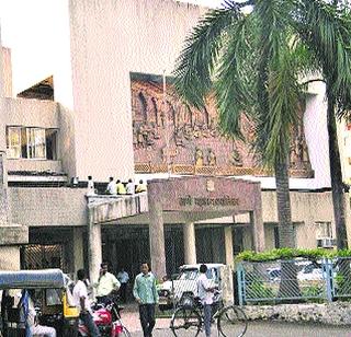 Halfway around, half way back | आधे इधरवाले, आधे उधरवाले Halfway around, half way back | आधे इधरवाले, आधे उधरवाले