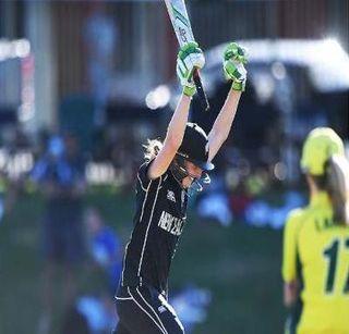 Sachin and Kohli did not get the woman cricketer did | सचिन, कोहलीला जमलं नाही ते महिला क्रिकेटरने केलं