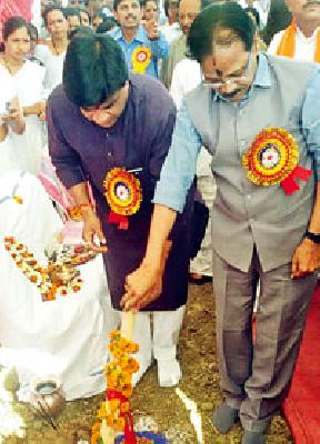 Equipped health centers will be held | सुसज्ज आरोग्य केंद्र होणार