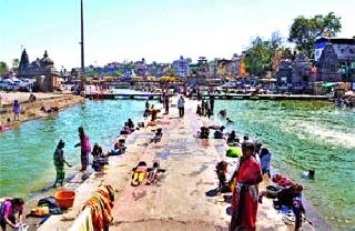 Peshweshwar 17 kundas disappeared! | पेशवेकालीन १७ कुंडं गायब !