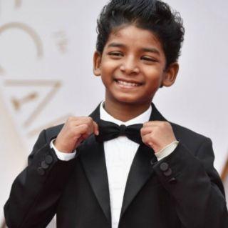 Oscars have fallen, but 'lion' came! | ऑस्करचा गड गेला पण 'सिंह' आला! Oscars have fallen, but 'lion' came! | ऑस्करचा गड गेला पण 'सिंह' आला!