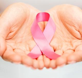 Big Bikes Rump Walk for Cancer patients! | कर्करोग रुग्णांसाठी बिग बींचा रॅम्प वॉक!