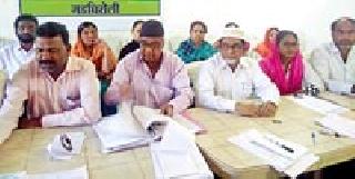 Suspend bills by filing an offense | गुन्हा दाखल करून किलनाकेंना निलंबित करा