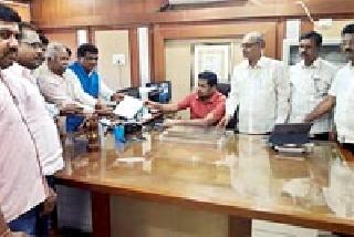 Hindu activists protested by the Kerala government in protest | आक्रोश सभेत हिंदुत्ववाद्यांनी केला केरळ सरकारचा निषेध