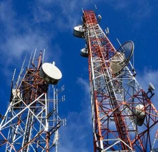 The government's idea to auction the spectrum every year | दरवर्षी स्पेक्ट्रम लिलाव करण्याचा सरकारचा विचार The government's idea to auction the spectrum every year | दरवर्षी स्पेक्ट्रम लिलाव करण्याचा सरकारचा विचार