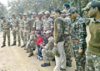 STPF transit storm in Pench | पेंचमध्ये ‘एसटीपीएफ’च्या बदलीचे वादळ STPF transit storm in Pench | पेंचमध्ये ‘एसटीपीएफ’च्या बदलीचे वादळ