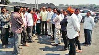 On the third day, the production of coal is frozen | तिसऱ्या दिवशीही कोळशाचे उत्पादन ठप्पच On the third day, the production of coal is frozen | तिसऱ्या दिवशीही कोळशाचे उत्पादन ठप्पच