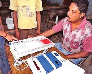 Ballot papers | मतपत्रिका ते मतदानयंत्रे Ballot papers | मतपत्रिका ते मतदानयंत्रे