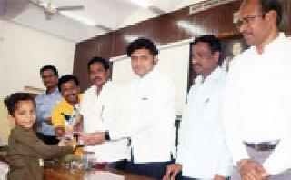 Chess competition will boost the sports development of the district! | बुद्धीबळ स्पर्धेतून जिल्ह्याच्या क्रीडा विकासास चालना मिळेल!