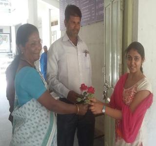 VIDEO: UnArchite went to the 10th test ..! | VIDEO : अन आर्ची १०वीच्या परीक्षेला गेली..!