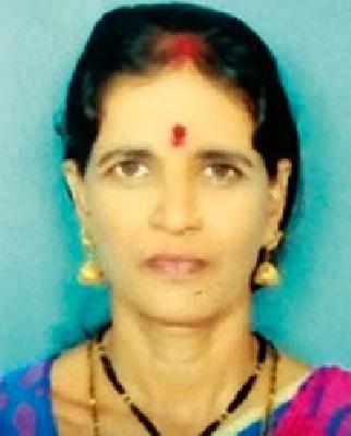 Help ease the journey of 'Manjutiai' from struggle | संघर्षातून ‘मंजूताई’च्या जीवनाचा प्रवास सुकर