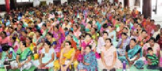 If women decide, family status will change | महिलांनी ठरविले तर कुटुंबाची स्थिती बदलेल