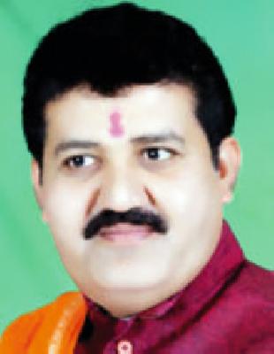 Golden Jubilee of Shivsena in the Darve | दारव्ह्यात शिवसेनेला सुवर्णकाळ