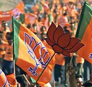 UP Electiom 2017: ... therefore BJP 'Favreit' in the speculative market | UP Electiom 2017 : ...म्हणून सट्टा बाजारात भाजपा 'फेव्हरेट' UP Electiom 2017: ... therefore BJP 'Favreit' in the speculative market | UP Electiom 2017 : ...म्हणून सट्टा बाजारात भाजपा 'फेव्हरेट'