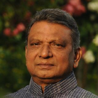 Due to water conservation, Anandvan became Smart: Vikas Amte | जलसंधारणमुळे आनंदवन बनले स्मार्ट : विकास आमटे Due to water conservation, Anandvan became Smart: Vikas Amte | जलसंधारणमुळे आनंदवन बनले स्मार्ट : विकास आमटे