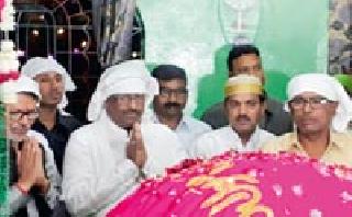 Guardian Minister's Prayer for National Integration and Integration | राष्ट्रीय एकता व अखंडतेसाठी पालकमंत्र्यांची प्रार्थना