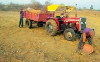 Illegal mining of minor minerals | गौण खनिजांचे अवैध उत्खनन Illegal mining of minor minerals | गौण खनिजांचे अवैध उत्खनन