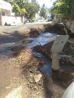 Shipupuriya fifty places leakage! | शाहूपुरीत पन्नास ठिकाणी गळती!