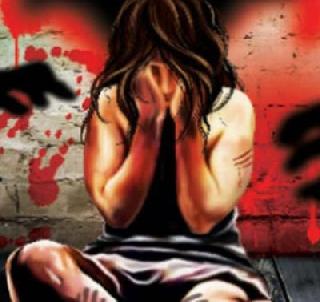 Girlfriend raped by friend with refusal of sex | सेक्स करण्यास नकार दिल्याने मित्राच्या मदतीने केला पत्नीवर बलात्कार