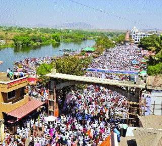 Cultivation of Tibetans with millions of experiences | लाखोंनी अनुभवला तुकोबांचा बीज सोहळा Cultivation of Tibetans with millions of experiences | लाखोंनी अनुभवला तुकोबांचा बीज सोहळा