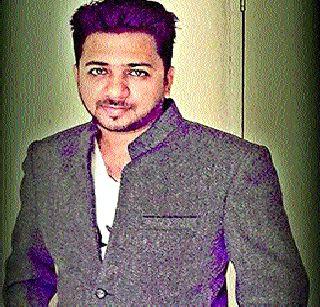 Mandar became the author | मंदार बनला लेखक