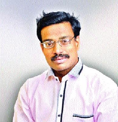 Overcoming blindness, sales tax | अंधत्वावर मात करुन विक्रीकर पदाला गवसणी