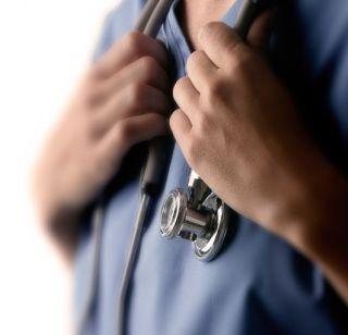 Hearing on the petition against the doctor's case today | डॉक्टर संपाविरोधातील याचिकेवर आज सुनावणी