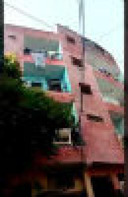 Student attempted suicide at 10th Century examination center in Solapur | सोलापूरात दहावीच्या परीक्षा केंद्रावर विद्यार्थिनीचा आत्महत्येचा प्रयत्न Student attempted suicide at 10th Century examination center in Solapur | सोलापूरात दहावीच्या परीक्षा केंद्रावर विद्यार्थिनीचा आत्महत्येचा प्रयत्न