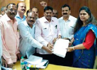 Postponement of the movement of accounts department | लेखा विभागाचे आंदोलन स्थगित