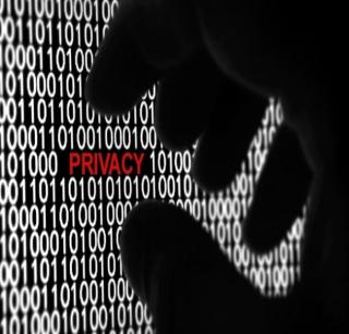 Data brokerage surveillance! | डाटा दलालीचा सुळसुळाट! Data brokerage surveillance! | डाटा दलालीचा सुळसुळाट!