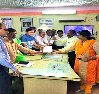 Doctor Strikes; Patient on the fly | डॉक्टर संपावर; रुग्ण वा-यावर Doctor Strikes; Patient on the fly | डॉक्टर संपावर; रुग्ण वा-यावर