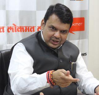 Now the last thing is, the Chief Minister's doctor will be ready | आता शेवटचं सांगतोय, मुख्यमंत्र्यांचा डॉक्टरांना सज्जड दम Now the last thing is, the Chief Minister's doctor will be ready | आता शेवटचं सांगतोय, मुख्यमंत्र्यांचा डॉक्टरांना सज्जड दम